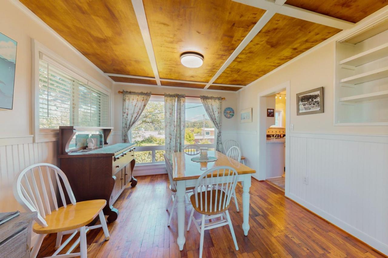 Coastal Breeze Villa Depoe Bay Luaran gambar
